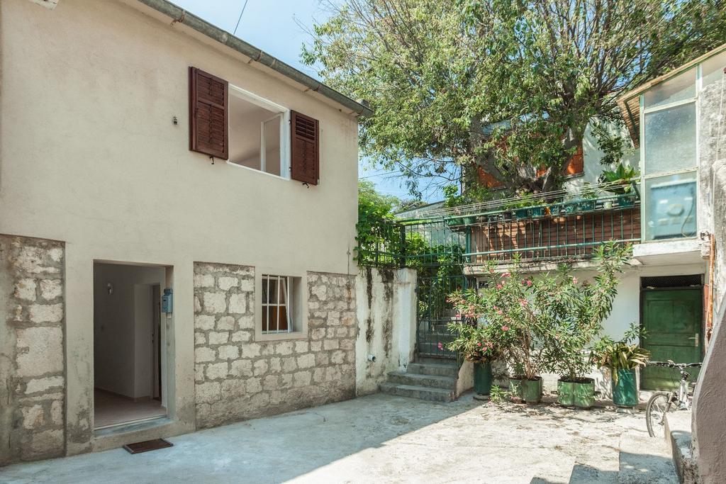 Charming Old Stone House Apartment Split Luaran gambar